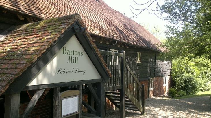 Bartons Mill Pub And Dining Otel Basingstoke Dış mekan fotoğraf